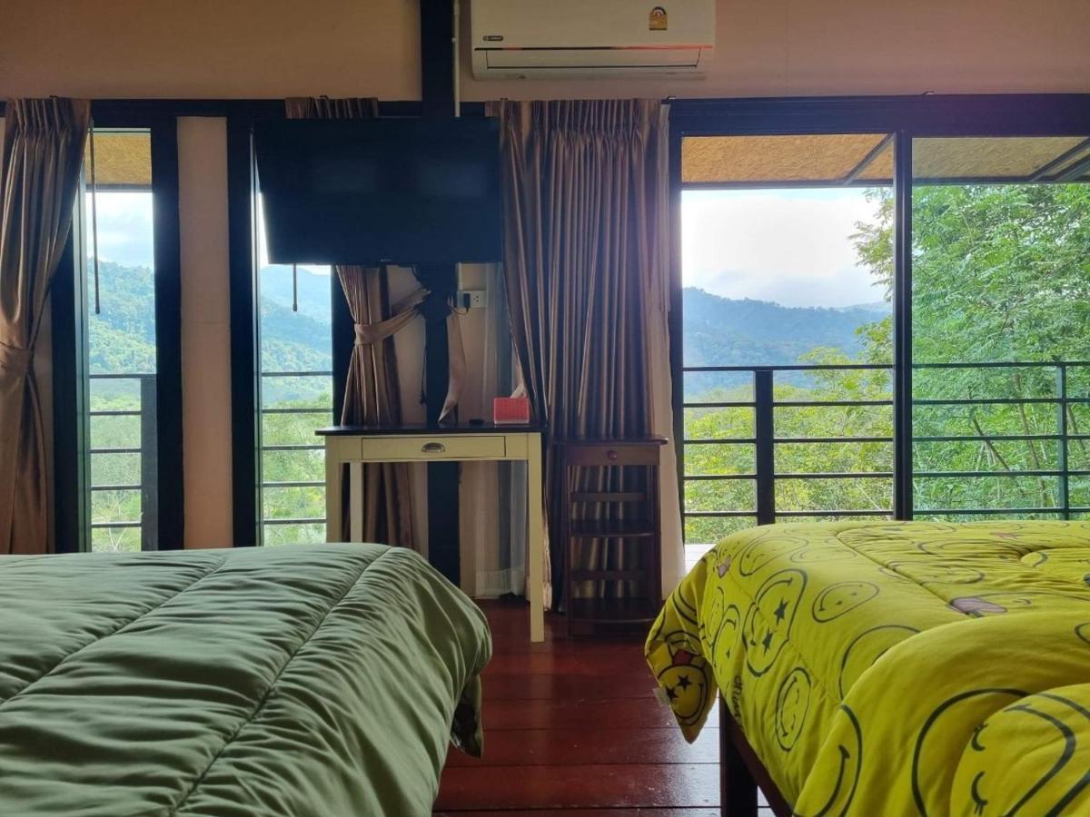 Baanhatsompaen homestay Ranong Exterior foto