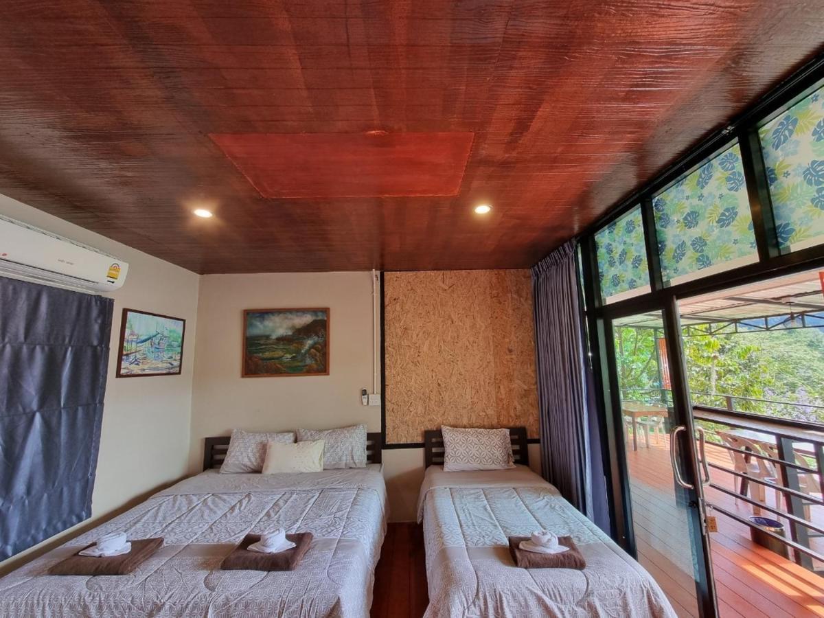 Baanhatsompaen homestay Ranong Exterior foto